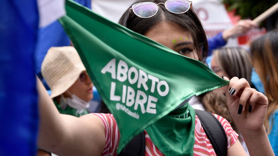 Libertad y dignidad: La lucha por el aborto libre en Colombia